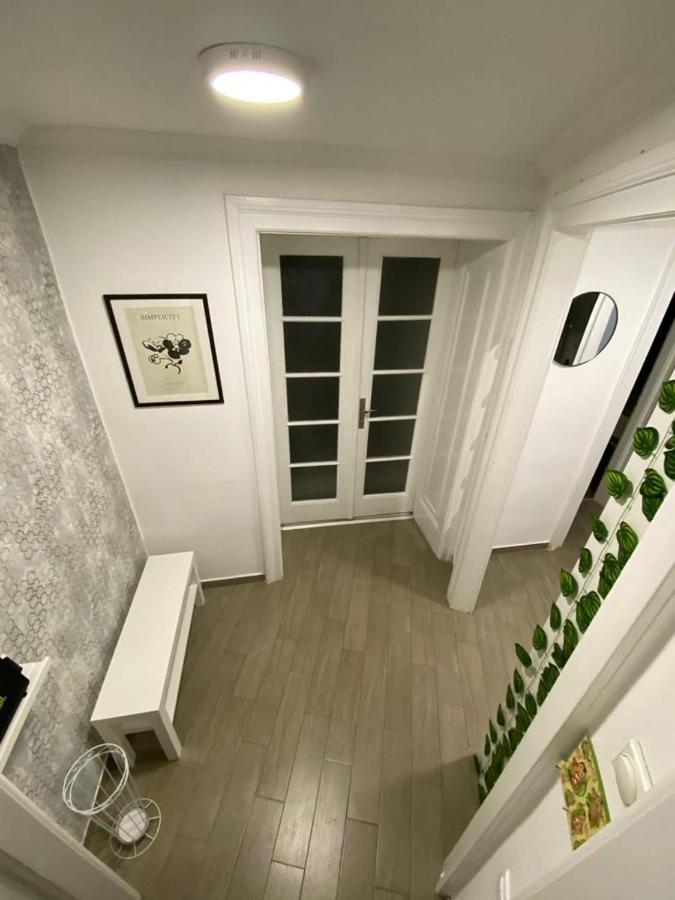 Lana Apartman Belgrade Luaran gambar