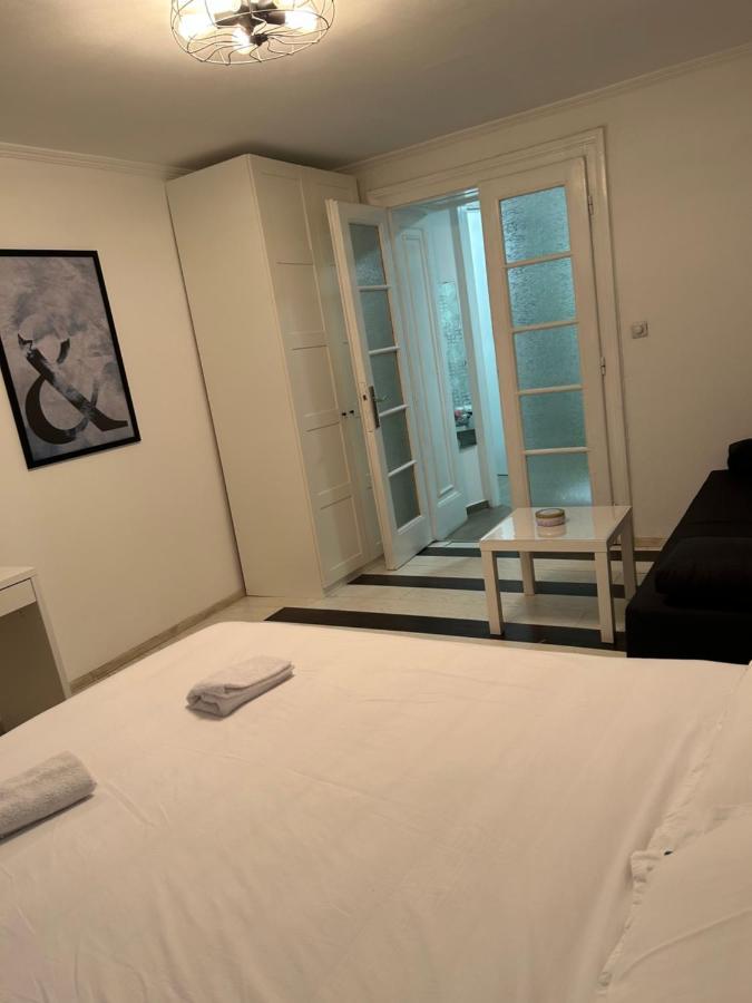 Lana Apartman Belgrade Luaran gambar